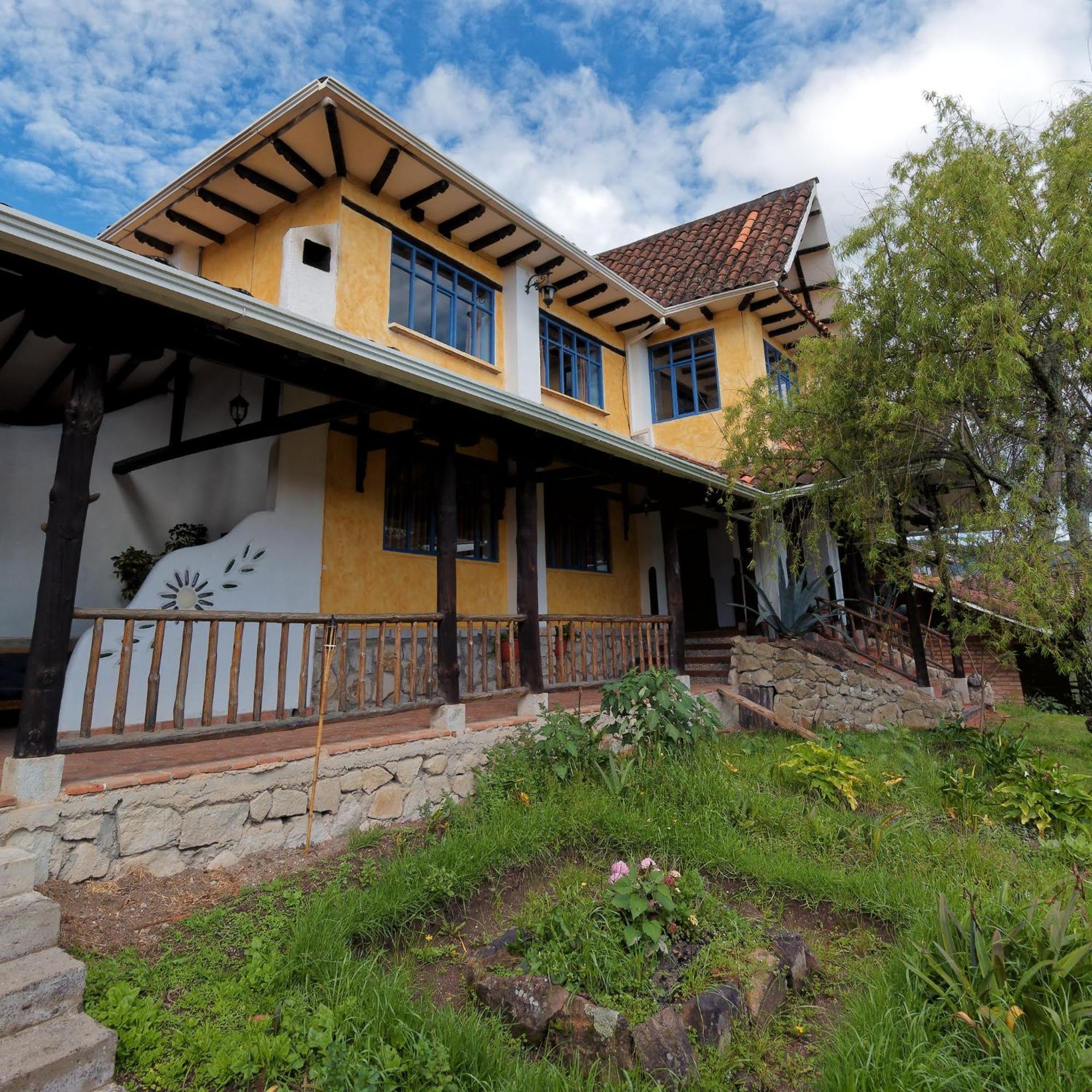 Hotel Achik Wasi Saraguro Bagian luar foto